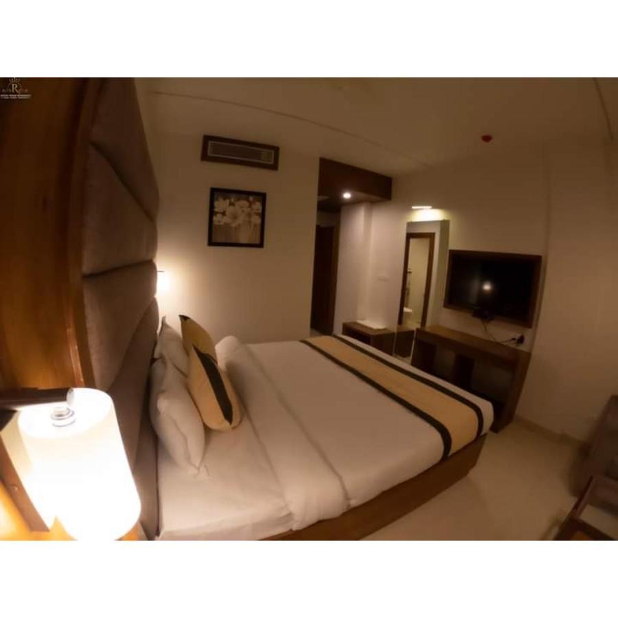Hotel Prime Residency Chhatarpur Kültér fotó