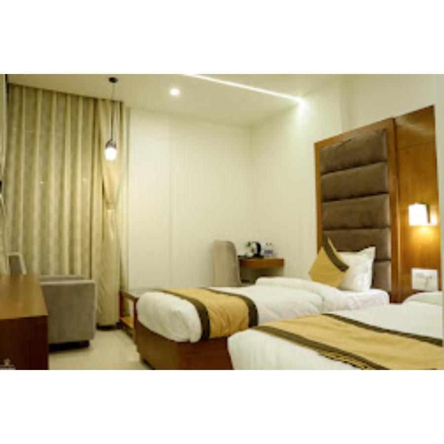 Hotel Prime Residency Chhatarpur Kültér fotó